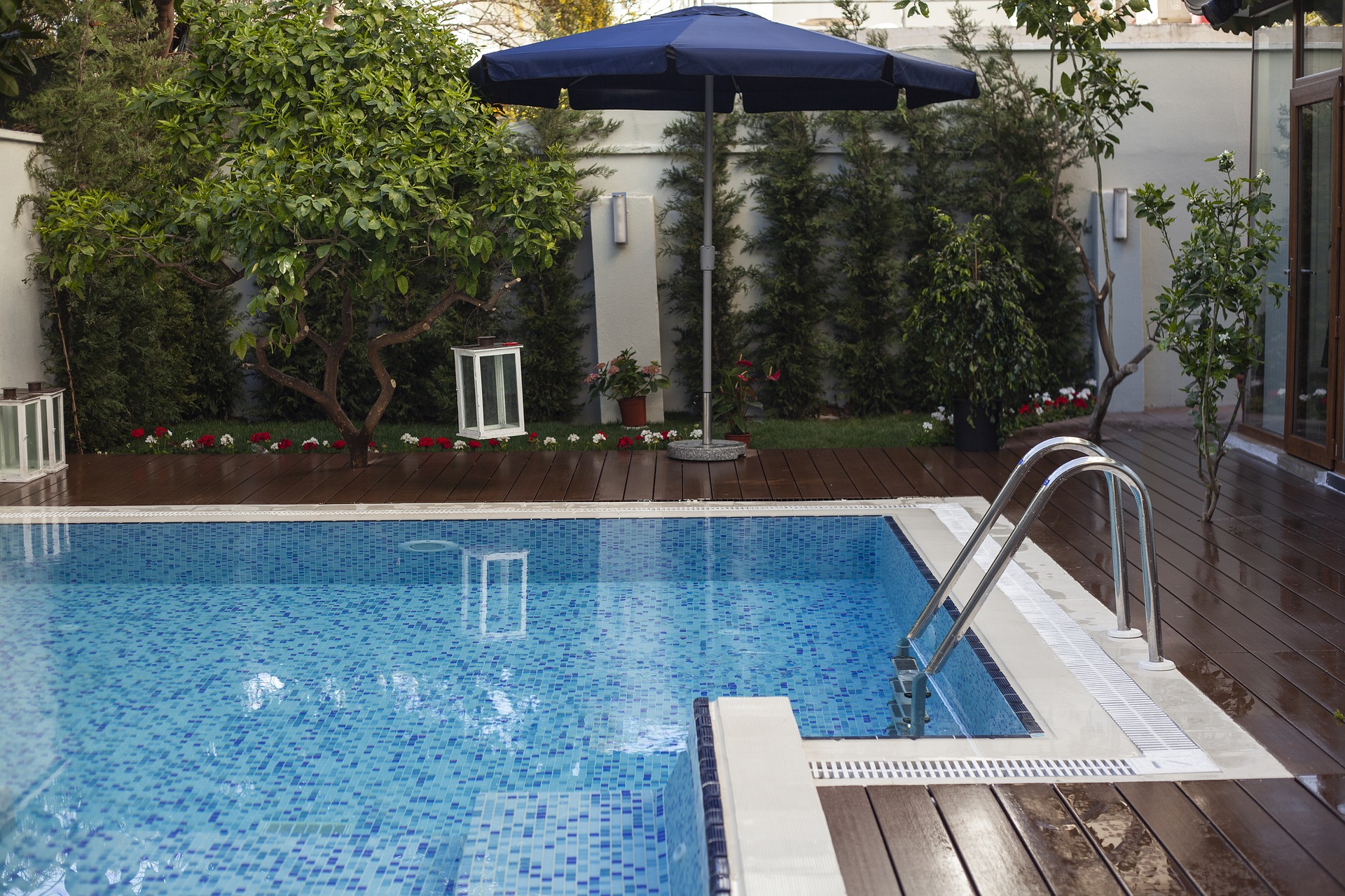 Pool 5055009 1920